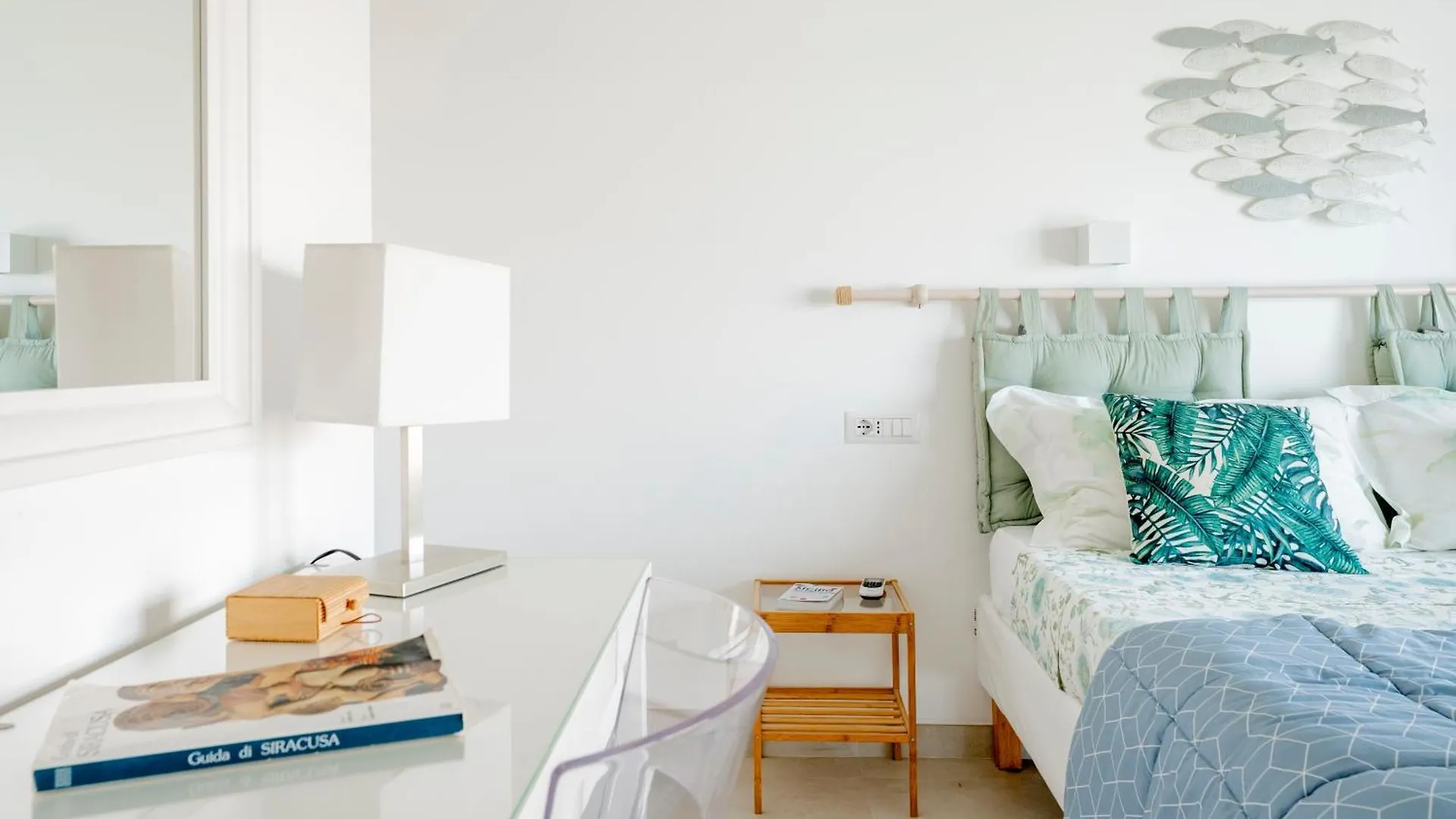 Eos Sea View Apartments Syracuse Holiday home
