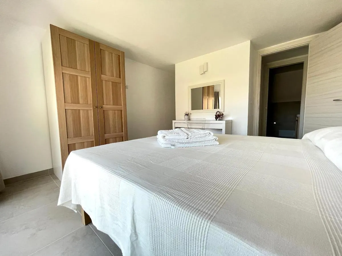 Nyaraló Eos Sea View Apartments Szirakúza