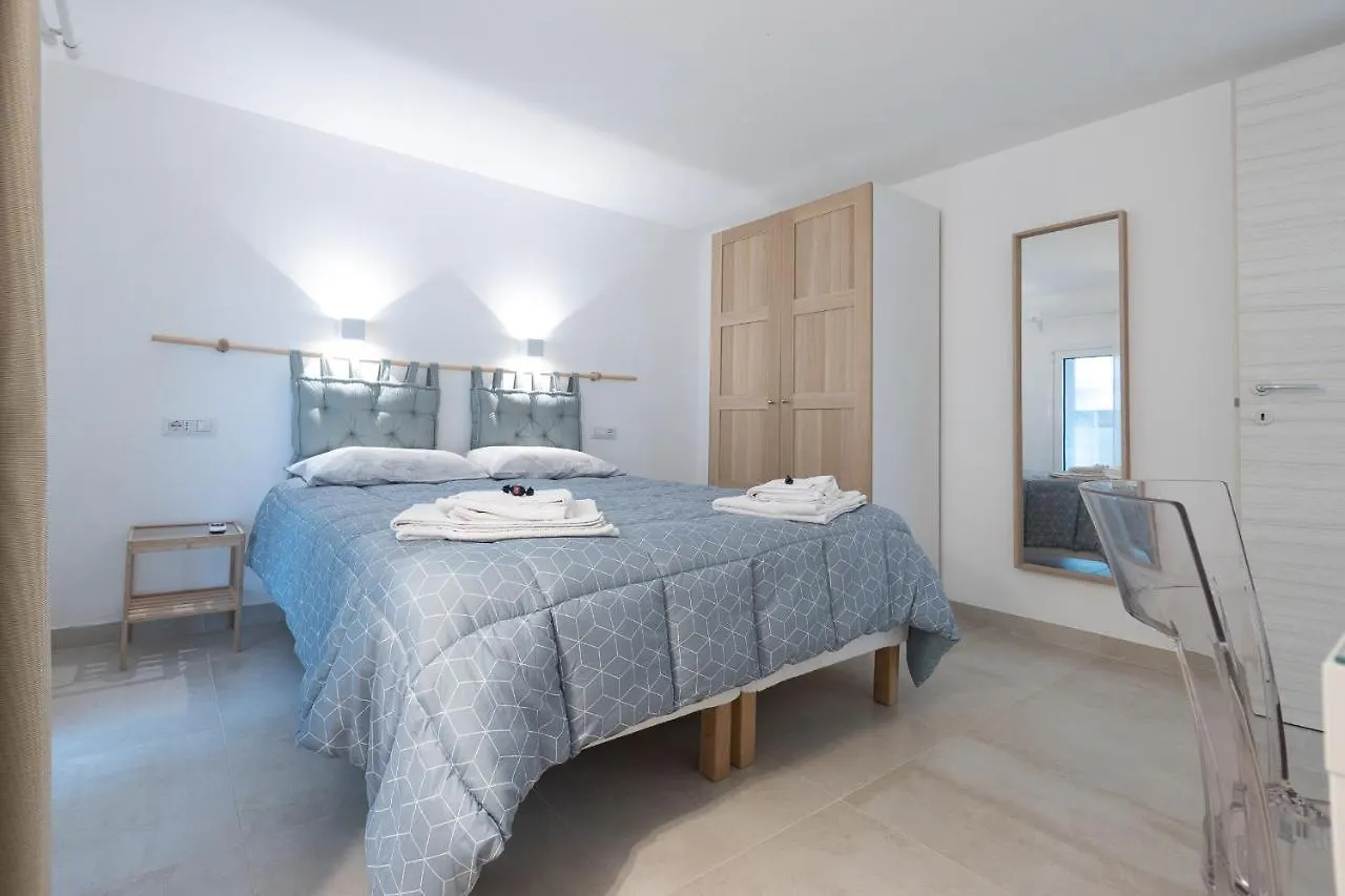 Nyaraló Eos Sea View Apartments Szirakúza