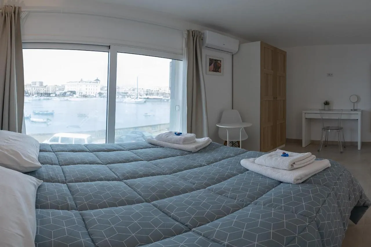 Eos Sea View Apartments Szirakúza Olaszország