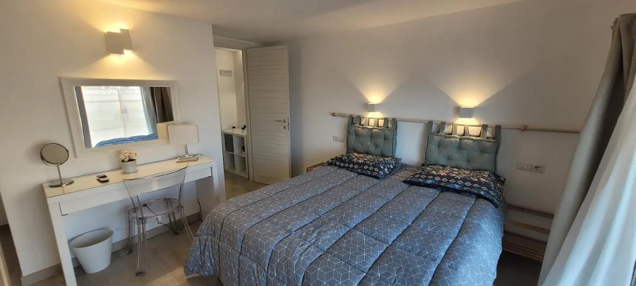 Eos Sea View Apartments Szirakúza