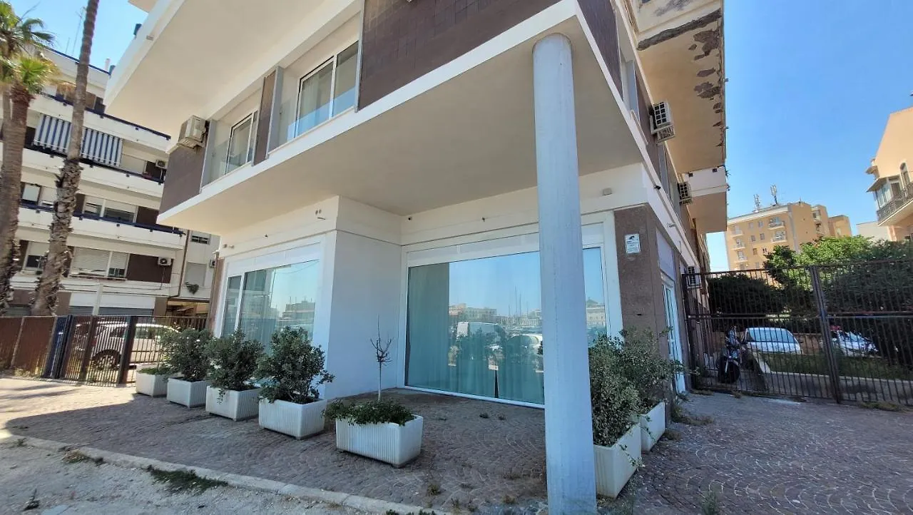 Eos Sea View Apartments Szirakúza Olaszország